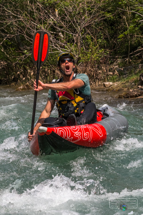 photo cano raft air boat canoe verdon